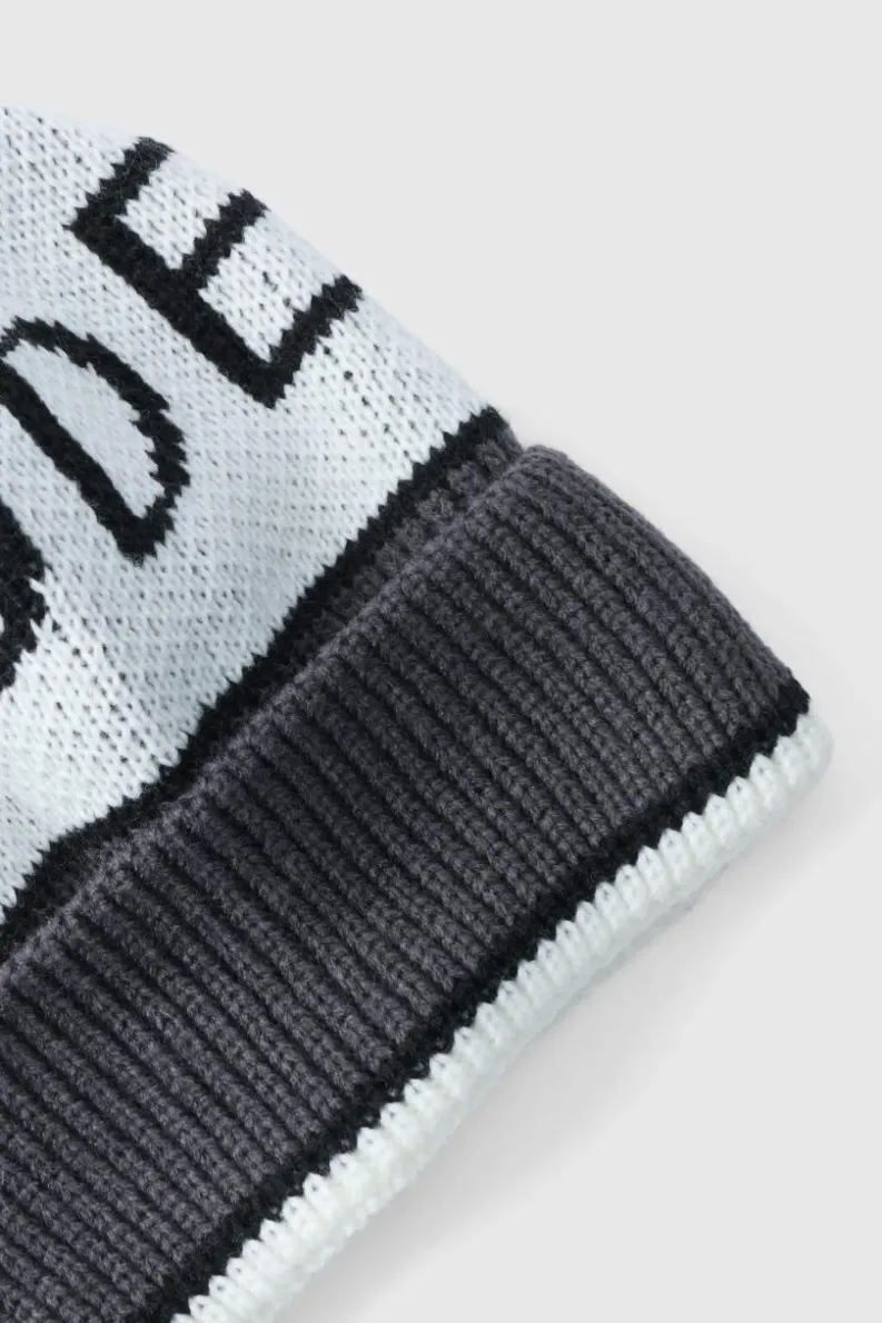 Fashion boohooMAN Abode Bobble Beanie true black