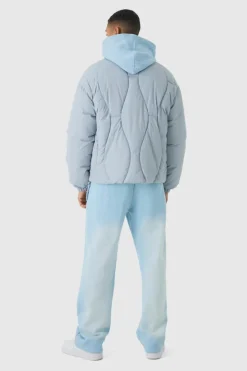 Store boohooMAN Abstract Quilted Funnel Neck Puffer In grey