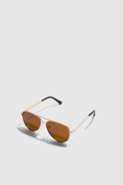 Outlet boohooMAN Aviator Matte Sunglasses brown