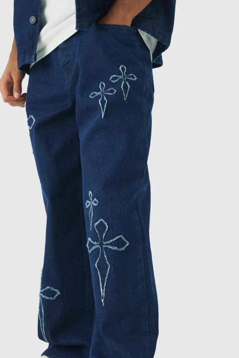Best Sale boohooMAN Baggy Fit Raw Edge Denim Cross Applique Jeans indigo