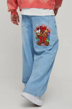 Store boohooMAN Baggy Rigid Applique Denim Jeans light blue