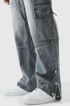 Flash Sale boohooMAN Baggy Rigid Bm Applique Multi Pocket Cargo Jeans In grey