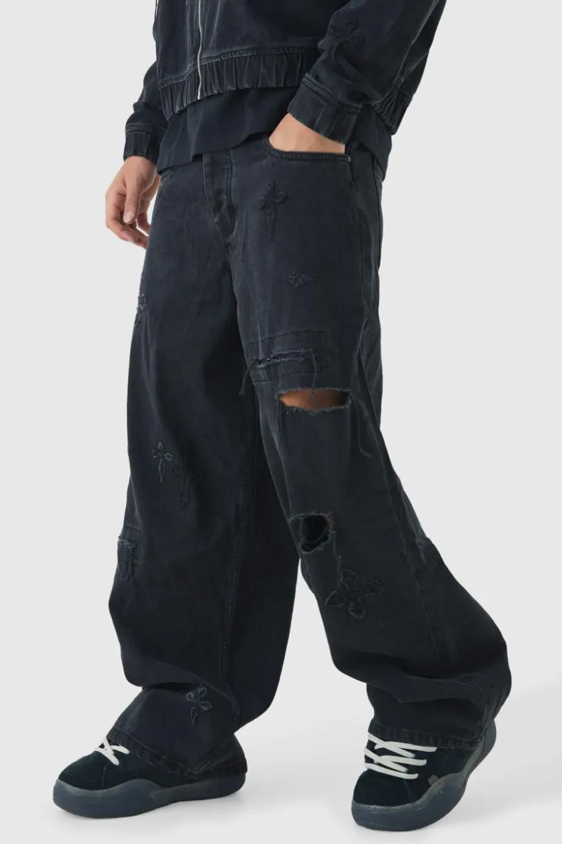 Outlet boohooMAN Baggy Rigid Cross Applique Denim Jeans washed black