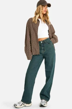 Shop boohoo Basic Boyfriend Jeans vintage wash