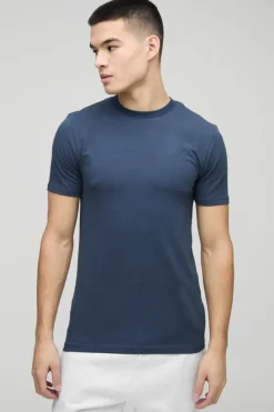 Online boohooMAN Basic Muscle Fit Crew Neck T-Shirt navy