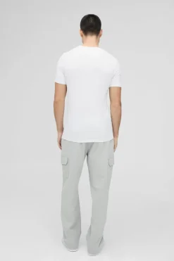 Store boohooMAN Basic Muscle Fit Crew Neck T-Shirt white
