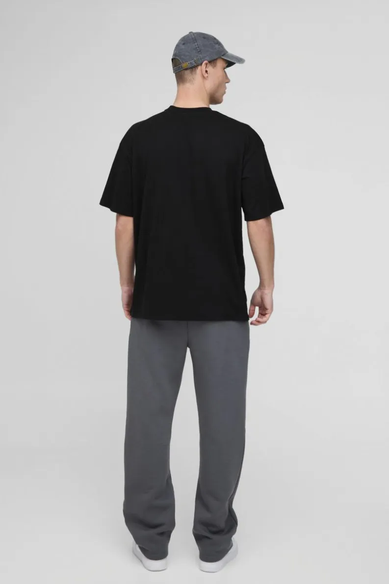 Online boohooMAN Basic Oversized Crew Neck T-shirt black