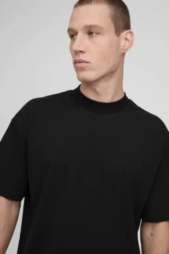 Clearance boohooMAN Basic Oversized Extended Neck T-Shirt black