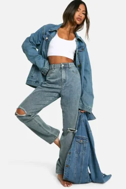 Outlet boohoo Basics High Waisted Ripped Knee Straight Leg Jeans in washed blue