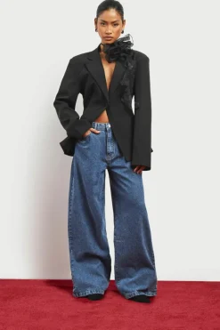 Outlet boohoo Basics 30 Inch Leg High Waisted Wide Leg Jeans in vintage blue