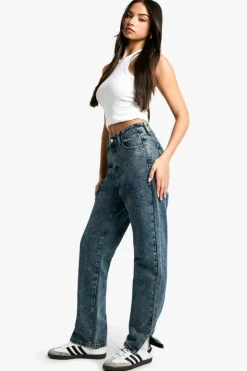 Store boohoo Basics Split Hem Straight Leg Jeans vintage wash