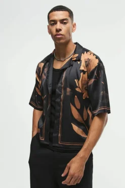 Hot boohooMAN Boxy Printed Satin Revere Short Sleeve Shirt orange