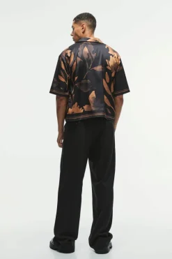 Hot boohooMAN Boxy Printed Satin Revere Short Sleeve Shirt orange