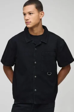 Store boohooMAN Boxy Revere Washed Denim Shirt black