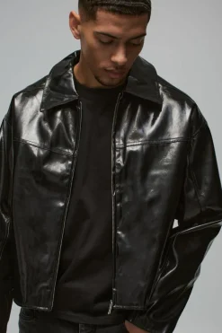 Store boohooMAN Boxy Vinyl PU Harrington Jacket In black