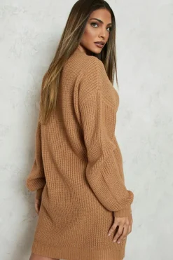 Store boohoo Crew Neck Jumper Dress camel