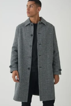 Cheap boohooMAN Check Collared Overcoat In black
