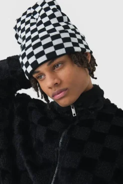 Cheap boohooMAN Checkered Beanie black