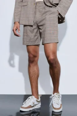 Discount boohooMAN Check Oversized Tailored Shorts brown