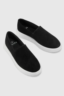 Fashion boohooMAN Chunky Faux Suede Loafer black
