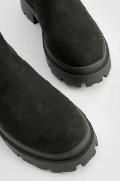 Online boohoo Chunky Sole Chelsea Boots black