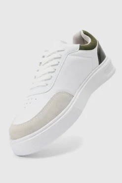 New boohooMAN Chunky Sole Trainer In white