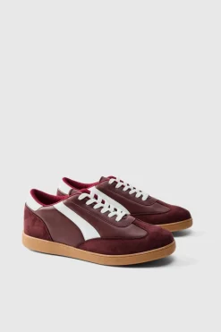 New boohooMAN Contrast Panel Trainer burgundy