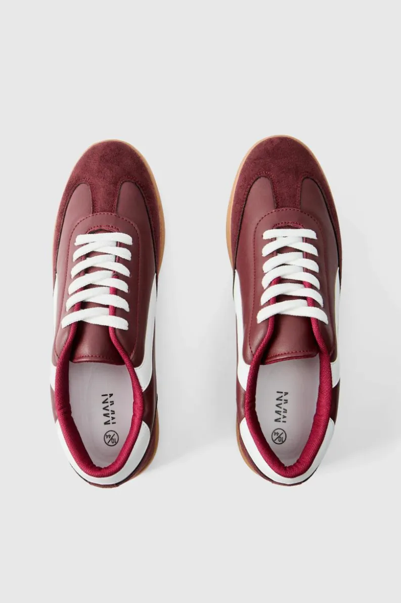 New boohooMAN Contrast Panel Trainer burgundy