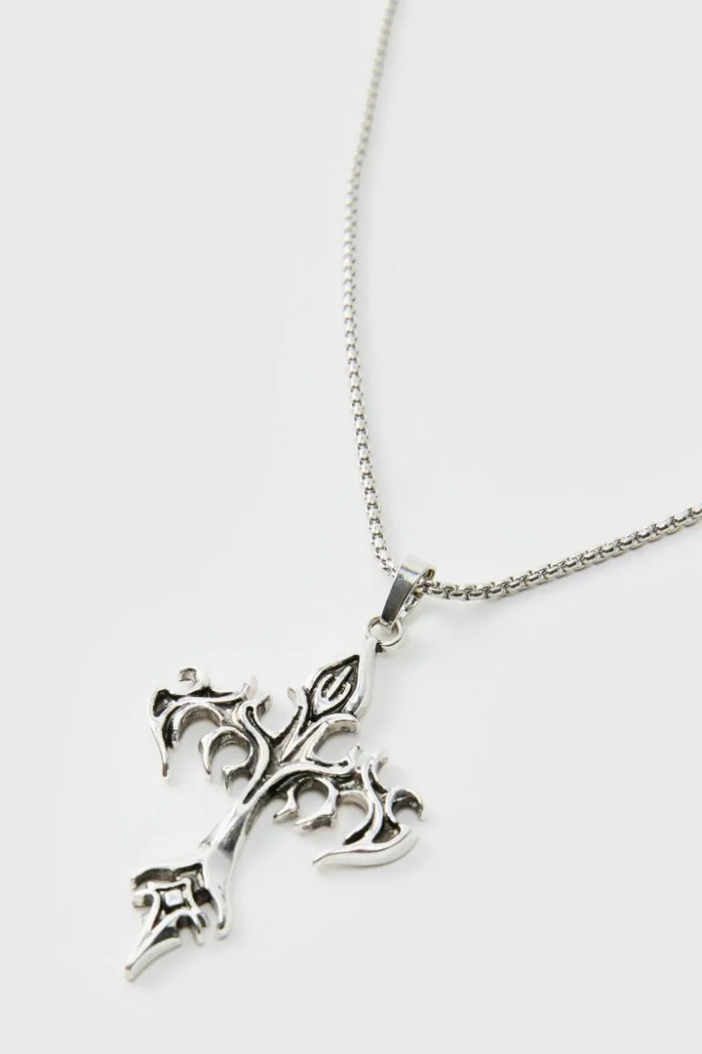 Clearance boohooMAN Cross Pendant Necklace silver