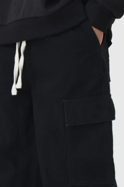 Cheap boohooMAN Elasticated Baggy Fit Multi Cargo Trousers black