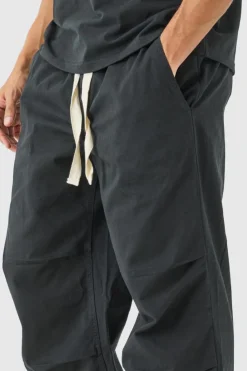 Online boohooMAN Elasticated Waist Contrast Drawcord Baggy Trouser charcoal