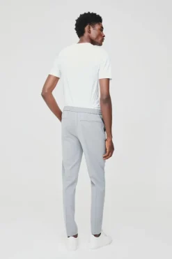 Outlet boohooMAN Elasticated Waist Slim Tailored Jogger grey