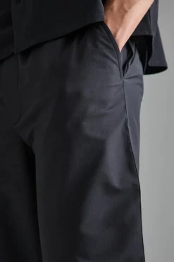 Sale boohooMAN Elasticated Waist Split Hem Smart Trousers black
