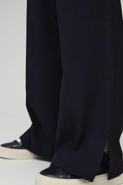 Outlet boohooMAN Elastic Waist Split Hem Wide Leg Tailored Trousers black
