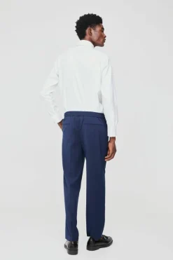 Store boohooMAN Elastic Waist Straight Fit Tailored Trousers navy