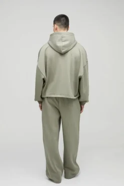 Store boohooMAN Extreme Oversized Boxy Zip Through Hoodie & Wide Leg Tracksuit khaki