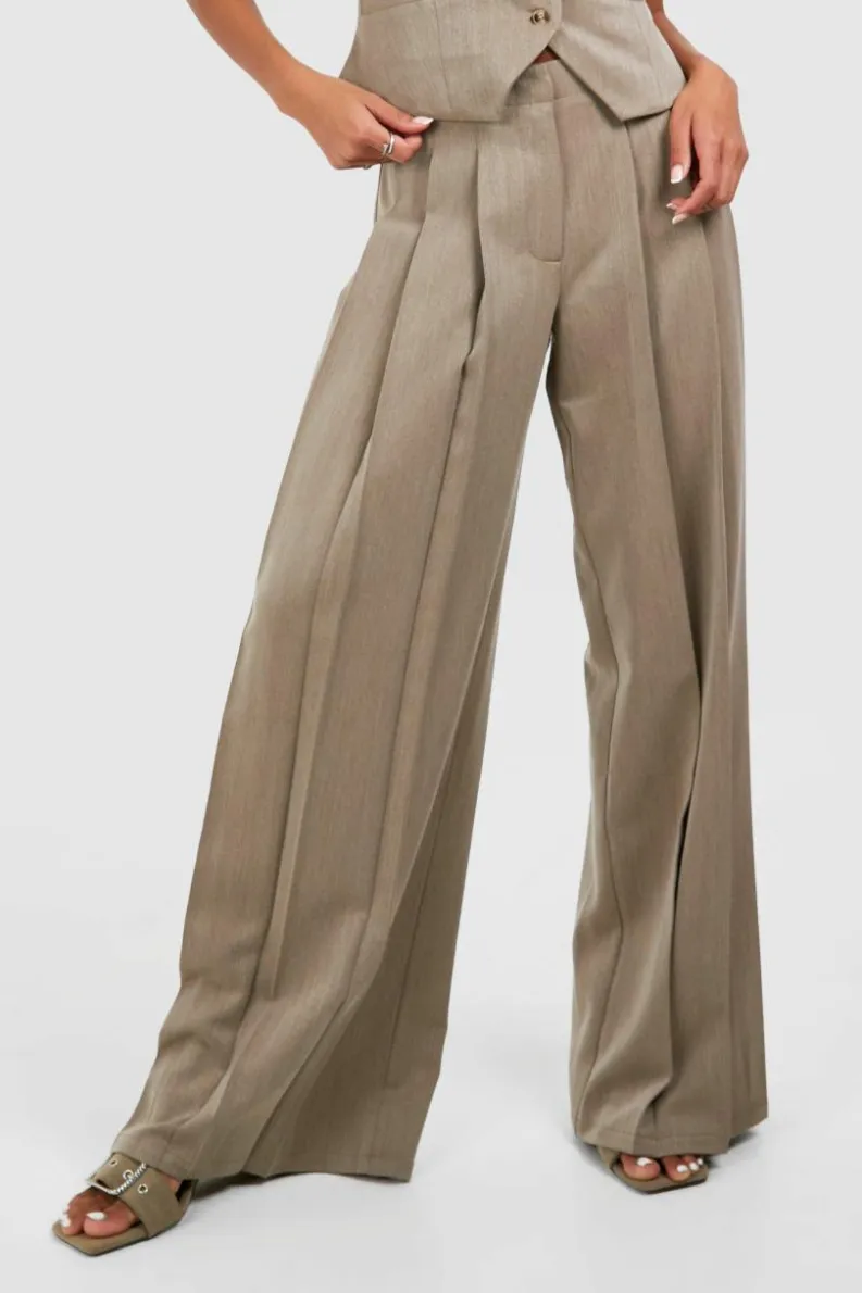 Clearance boohoo Extreme Pleat Wide Leg Trousers taupe
