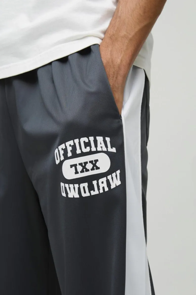 Outlet boohooMAN Extreme Wide Leg Graphic Tricot Joggers grey