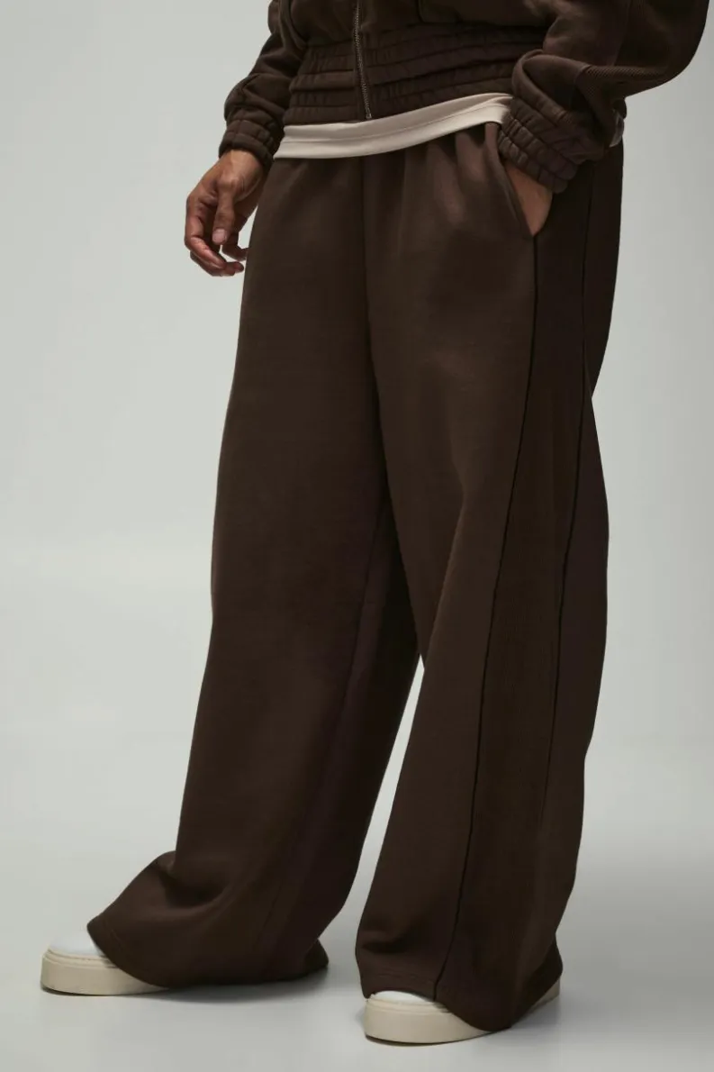 Flash Sale boohooMAN Extreme Wide Leg Heavy Rib Panelled 3D Embroidered Joggers chocolate