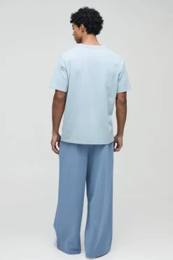 Discount boohooMAN Extreme Wide Leg Heavyweight Interlock Jogger dusty blue