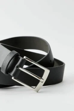 Fashion boohooMAN Faux Leather Textured Belt With Silver Buckle black