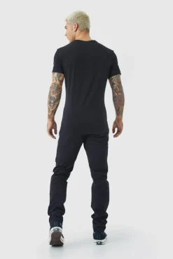 Shop boohooMAN Fixed Waist Skinny Chino Trouser black