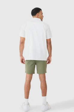 Cheap boohooMAN Fixed Waist Skinny Fit Chino Shorts khaki