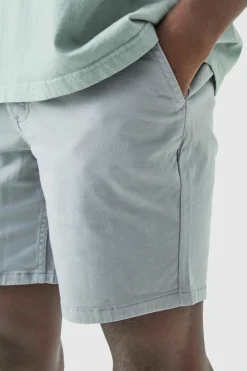 Best boohooMAN Fixed Waist Slim Fit Chino Shorts grey