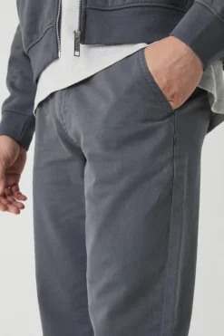 New boohooMAN Fixed Waist Tapered Turn Up Hem Chino Trousers charcoal