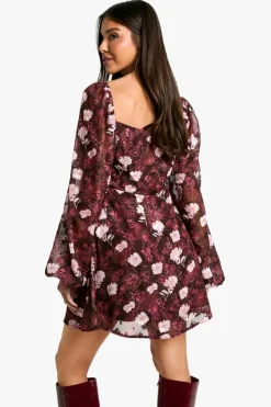 Online boohoo Floral Blouson Sleeve Skater Dress merlot