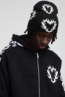 Best boohooMAN Gothic Heart Graphic Beanie black