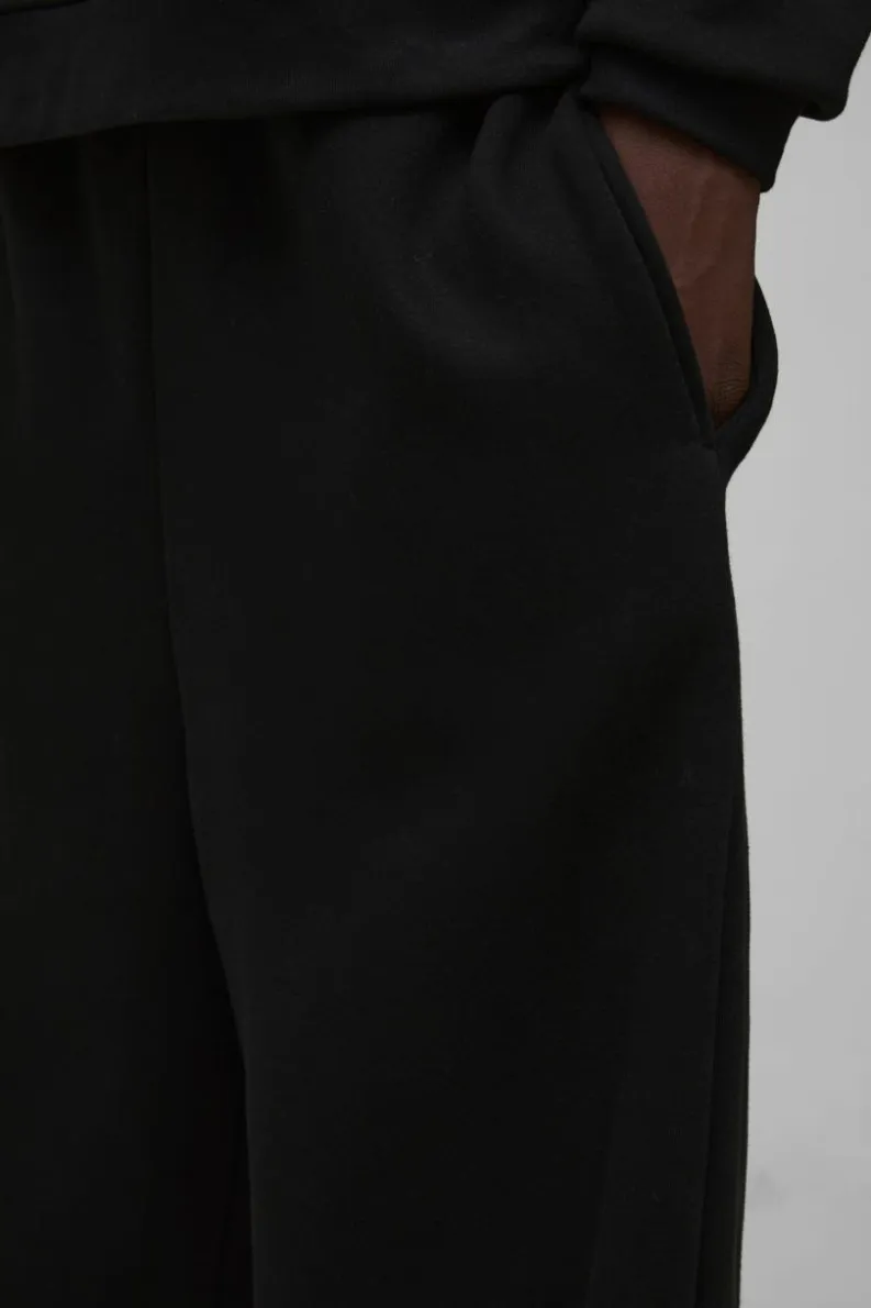 Hot boohooMAN 330GSM Extreme Wide Leg Basic Jogger black