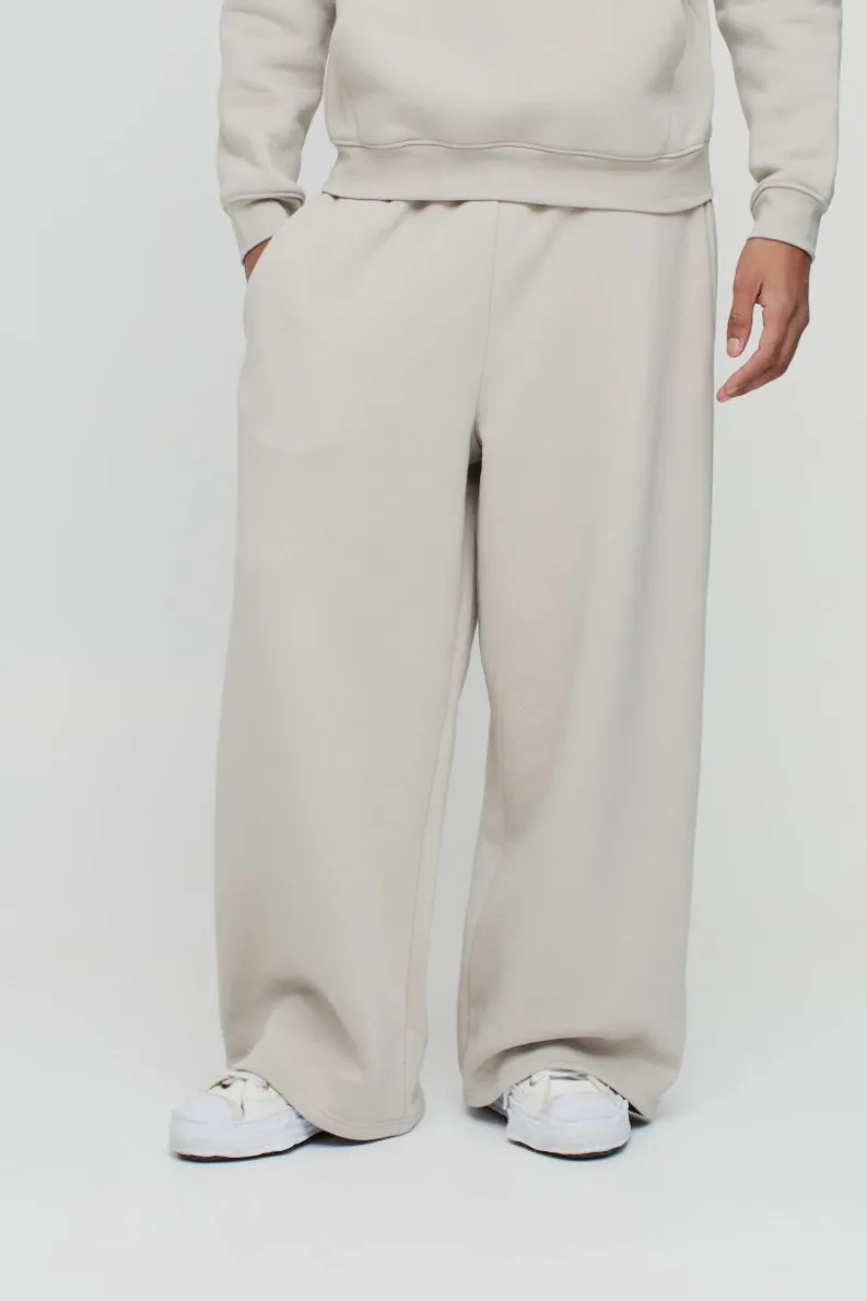 Discount boohooMAN 330GSM Extreme Wide Leg Basic Jogger stone