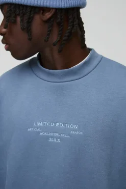Clearance boohooMAN 330GSM Oversized Boxy Extended Neck Peached Embroidered Text Sweatshirt ink